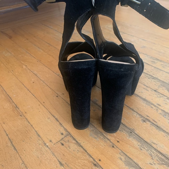 Platform heeled sandals - Picture 6 of 6